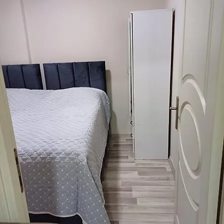 15 Min Walk From Grand Bazaar